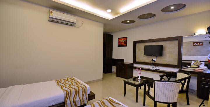 Hotel Shiv Vilas Bhopal Ngoại thất bức ảnh